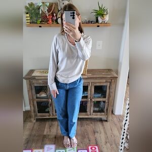 Athleta Seasoft Scoop Neck Sweatshirt | Size Small | Soft Neutral Beige